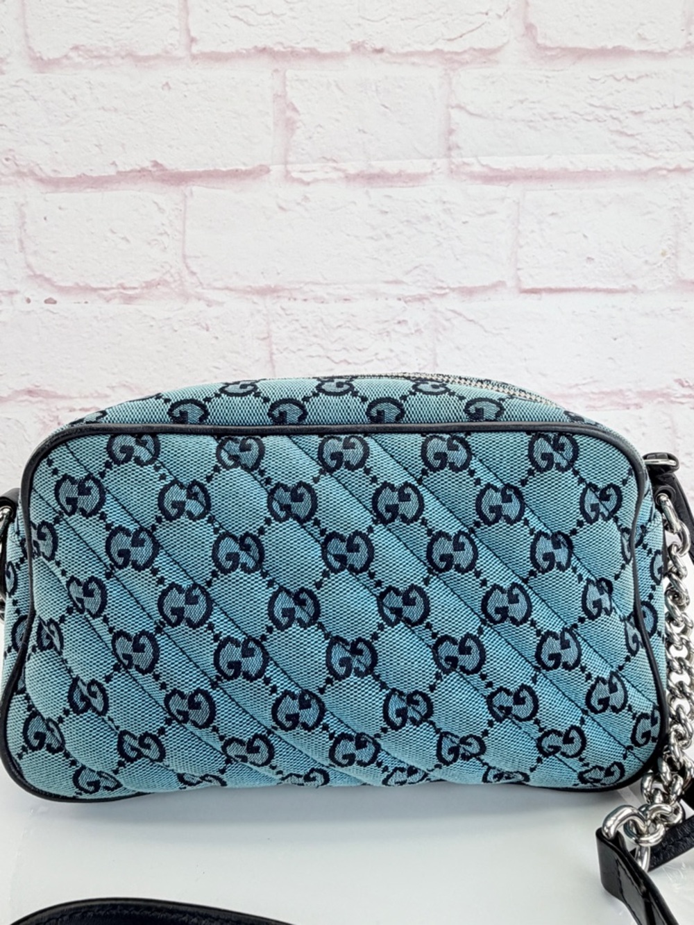 Gucci Blue GG Supreme Canvas Crossbody with Black Leather Trim - Picture 4 of 16